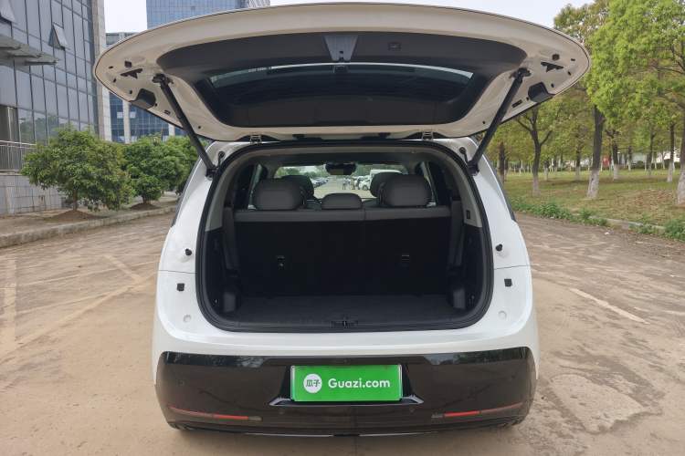 Used Zeekr MIX 2025 Intelligent Driving Version Trunk