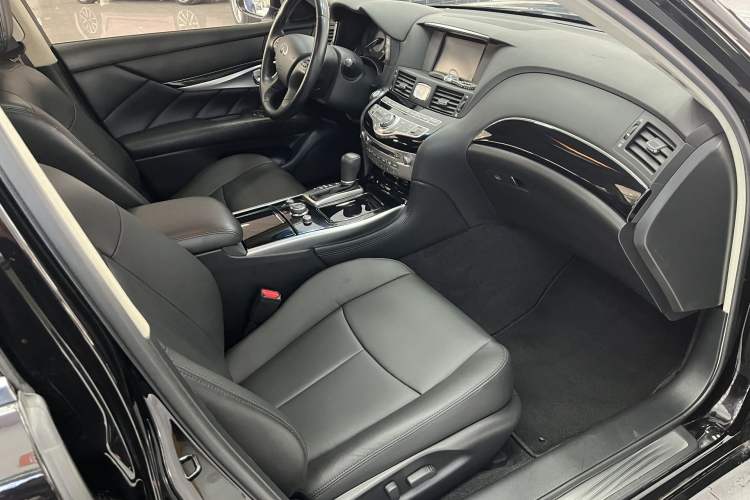 Used Infiniti Q70 2017 Q70L 2.5L Elite Edition