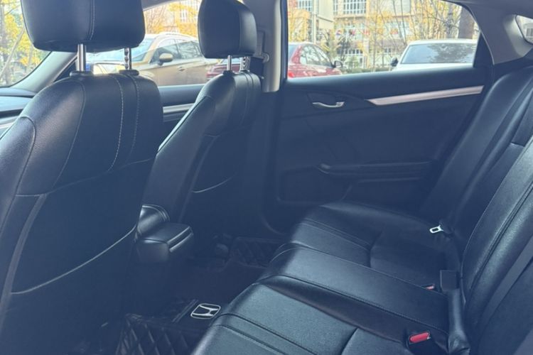 Used Honda Civic 2019 220TURBO CVT Dynamic Edition China VI