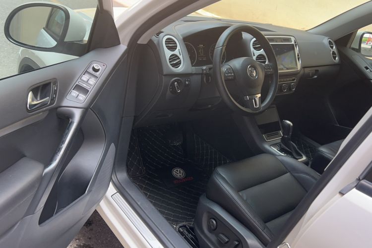 Used Volkswagen Tiguan L 2013 1.8 TSI Automatic Two-Wheel Drive Comfort Edition