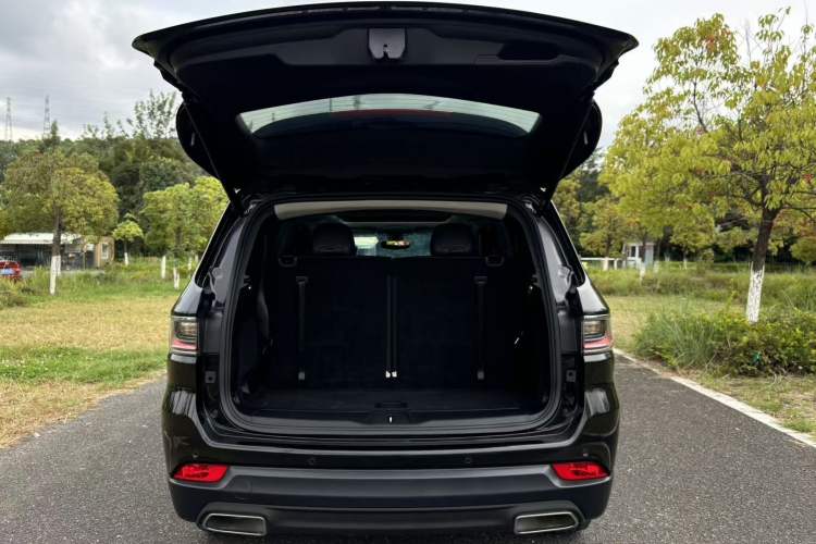 Used Jeep Grand Commander 2018 2.0T Four-Wheel Drive Enjoyment Edition China VI