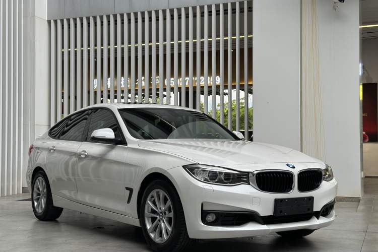 Used BMW 3 Series GT 2014 320i Leading Model