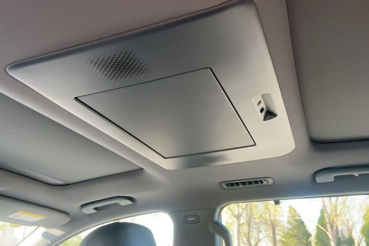 Used Dongfeng eπ eπ008 2024 210Max Range-Extended Version 6 Seats
