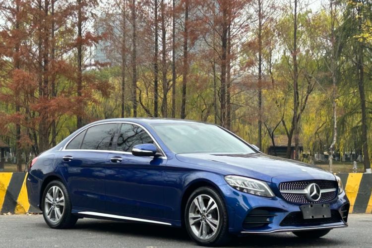 Used Mercedes-Benz C-Class 2019 C 180 L Fashion Edition Sport Version
