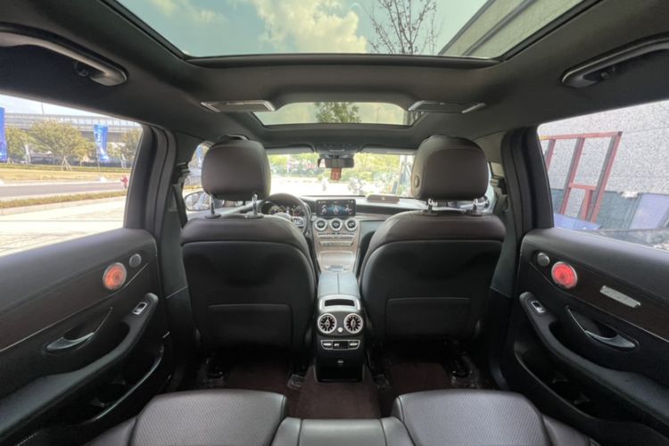 Used Mercedes-Benz GLC 2021 GLC 300 L 4MATIC Dynamic Model
