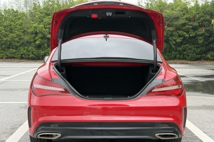 Used Mercedes-Benz CLA 2018 CLA 220 4MATIC Exterior 3