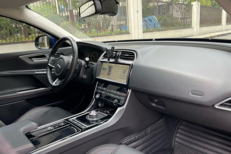 Used Jaguar XEL 2019 2.0T 200 PS Deluxe Edition