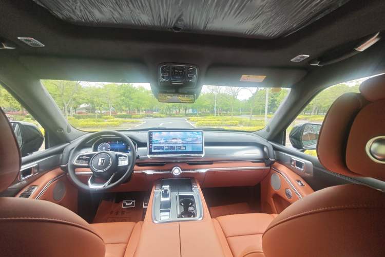 Used Tank 700 New Energy 2024 Hi4-T Extreme Edition Interior 4