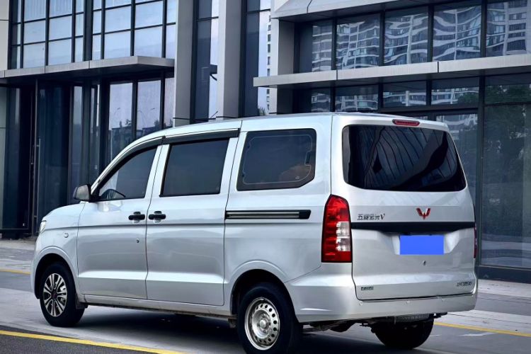 Used Wuling Hongguang V 2021 1.5L Jingqu Version LAR