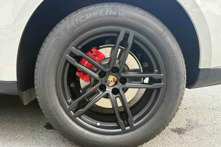 Used Porsche Macan 2024 Macan 2.0T