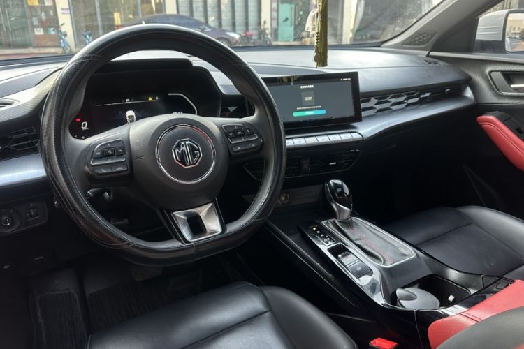 Used MG 5 2021 Revised Version 180 DVVT CVT Youth Luxury Edition