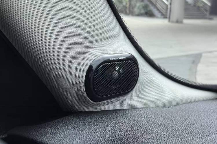 Used MINI MINI 2022 2.0T COOPER S Classic Edition Five-Door Version
