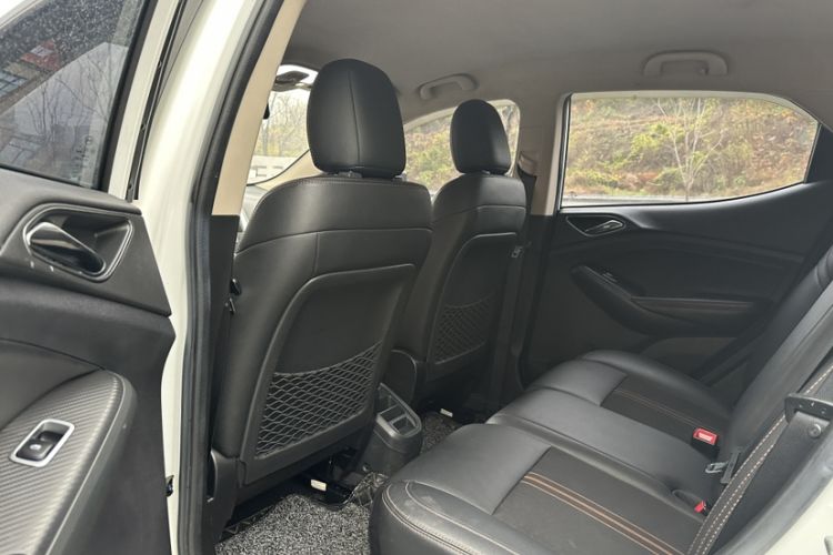 Used BYD Yuan 2017 1.5L Automatic Cool & Connected Model
