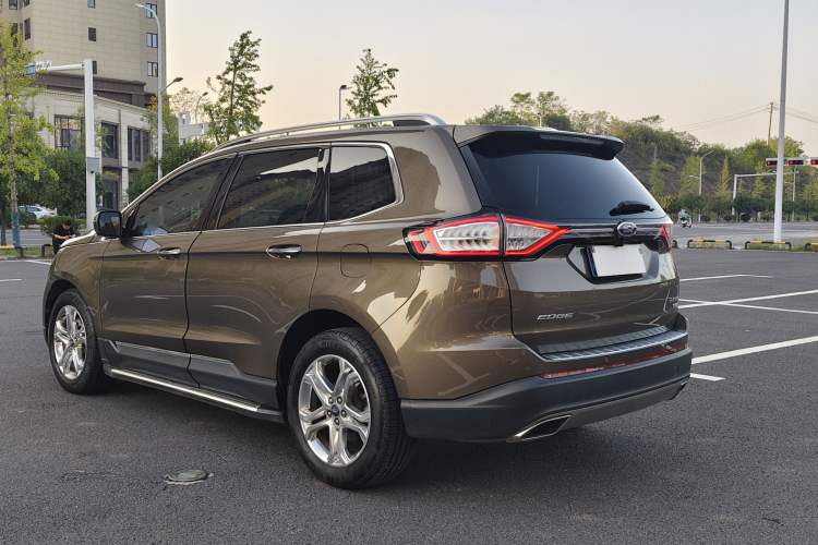 Used Ford Edge 2016 EcoBoost 245 Two-Wheel-Drive Titanium 7-Seater