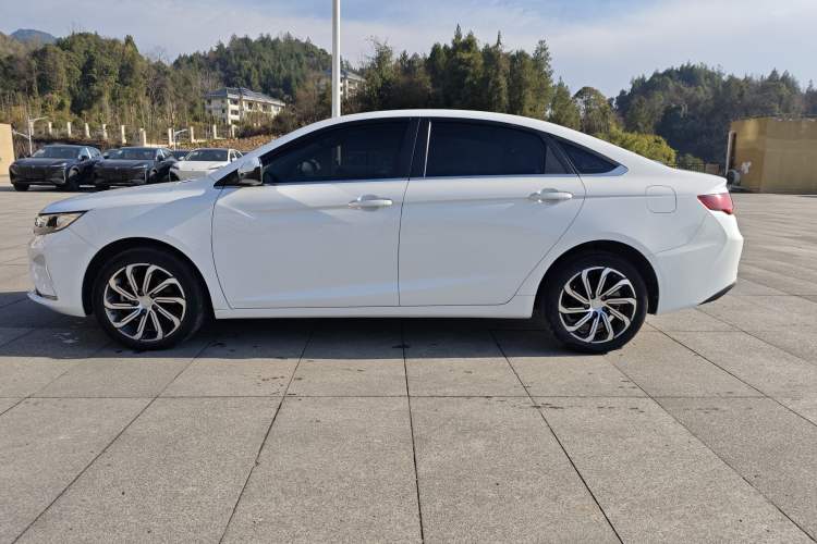 Used Geely Auto Emgrand GL 2021 UP 1.4T CVT Luxury Edition