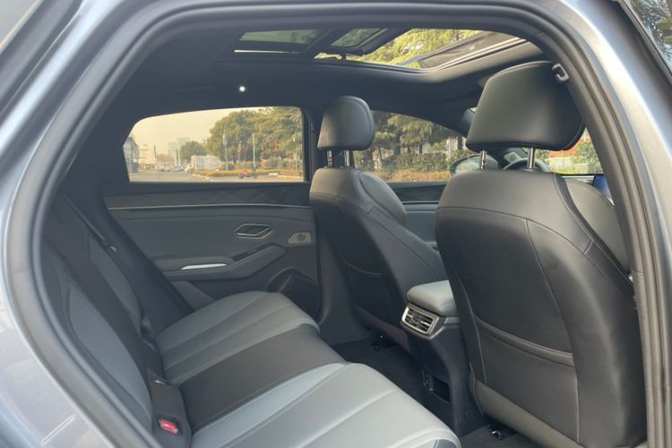 Used BYD Qin L 2025 DM-i Smart Drive 120KM Leading Model