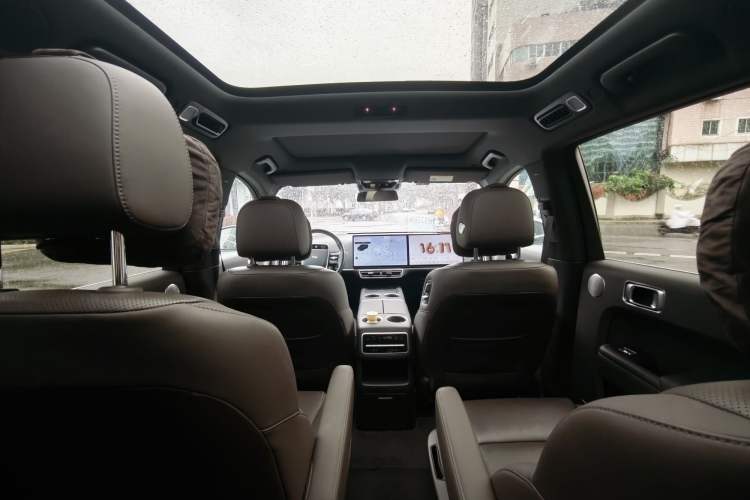 Used Li Auto L8 2023 Pro Model