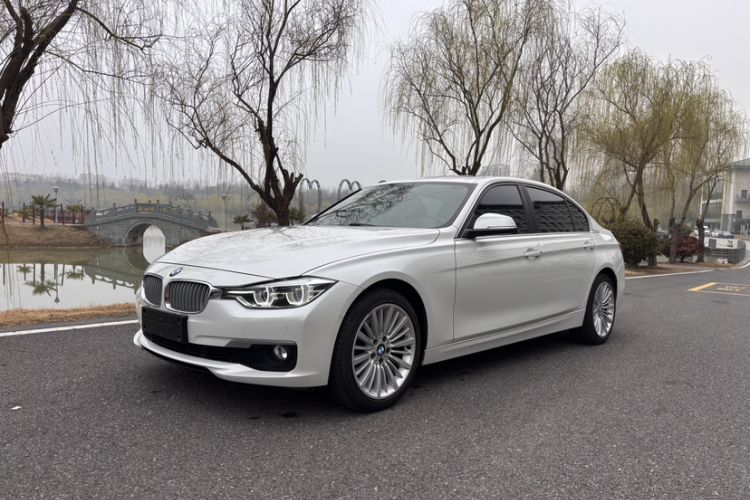 Used BMW 3 Series 2018 320Li Fashion Model Front Left 45 Deg