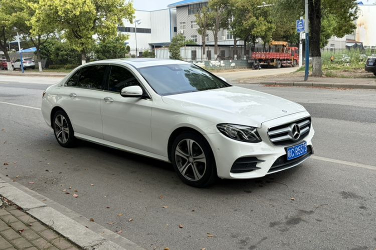 Used Mercedes-Benz E-Class 2016 E 200 L Sport Edition
