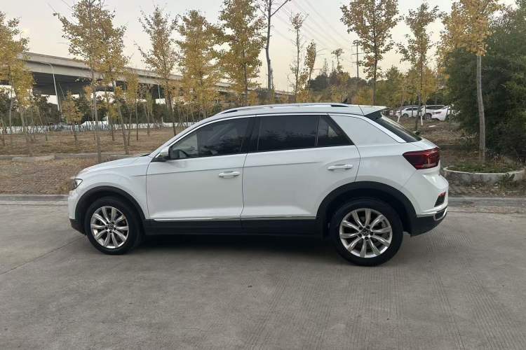 Used Volkswagen T-ROC 2022 280TSI DSG Two-Wheel Drive Elite PLUS