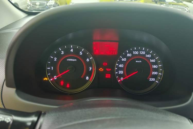 Used Hyundai Verna Ray 2014 1.4L Manual GLX
