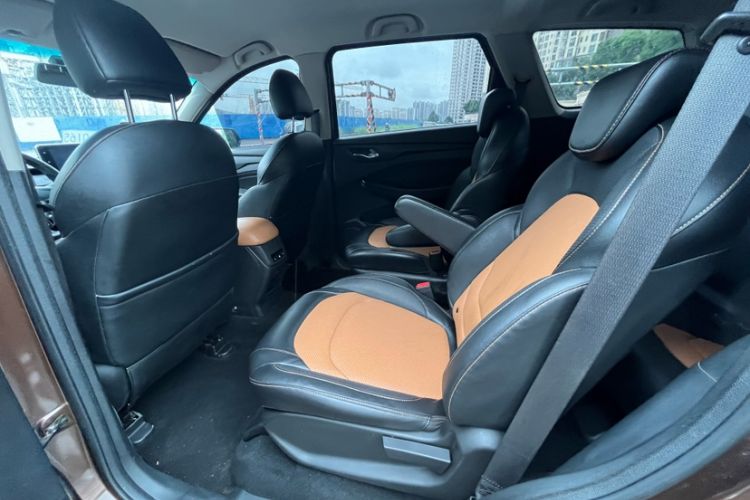 Used Wuling Hongguang S3 2018 1.5L Manual Comfort Model China V Standard
