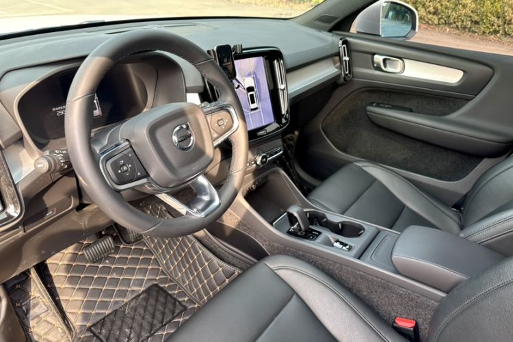 Used Volvo XC40 2023 B3 Smart & Stylish Edition