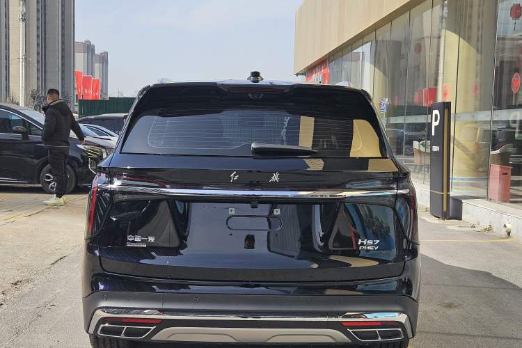 Used Hongqi HS7 PHEV 2024 2.0T PHEV Four-Wheel Drive Flagship Edition 6 Seats

