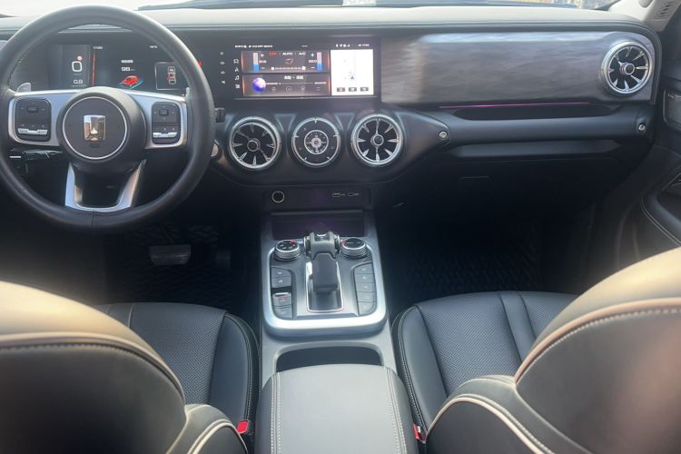 Used Tank 300 2021 City Edition 2.0T—Truly Stylish
