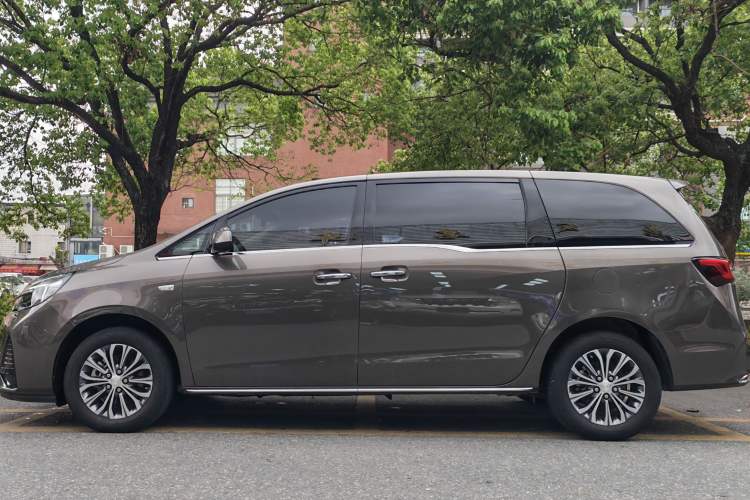 Used Buick GL8 2023 Land Executive Class 652T Luxury Model