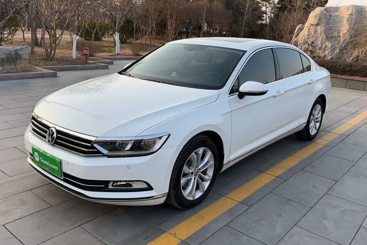 Used Volkswagen Magotan 2017 330TSI DSG Luxury Model