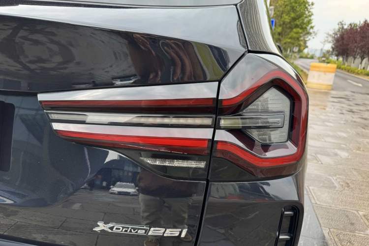 Used BMW X3 2022 xDrive25i M Sport Package