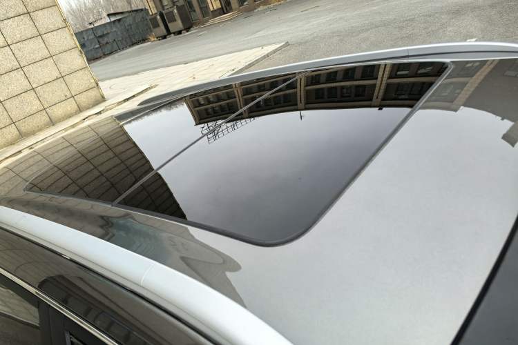 Used Geely Auto Emgrand X7 Sport 2020 1.8TD DCT Two-Wheel Drive Smart Connect 4G-Enabled Version Exterior 9