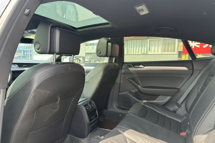 Used Volkswagen FAW-Volkswagen CC 2020 330TSI Glamour Edition China VI Standard Interior 1