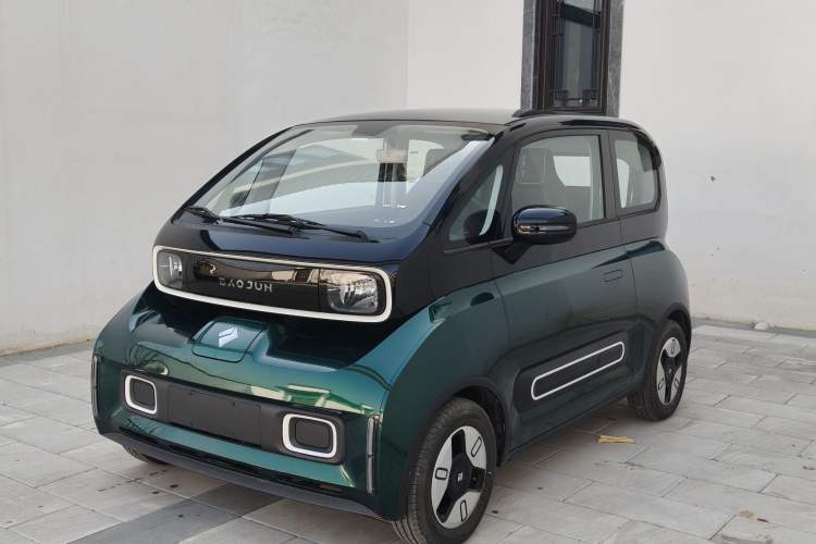 Used Baojun KiWi EV 2022 Designer Lite Edition Lithium Iron Phosphate
