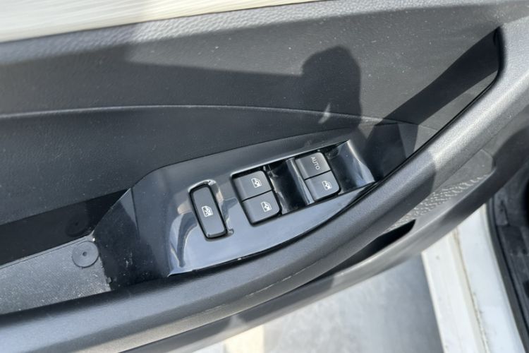 Used Baojun 360 2019 1.5L CVT Elite Version China VI Interior 4