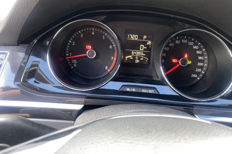 Used Volkswagen C-TREK 2017 230TSI DSG Luxury Model