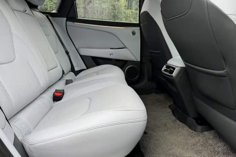 Used ARCFOX Alpha T5 2024 520 MAX
