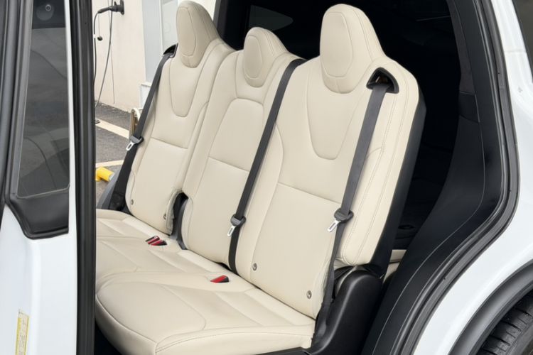 Used Tesla Model X 2019 Long-Range Version
