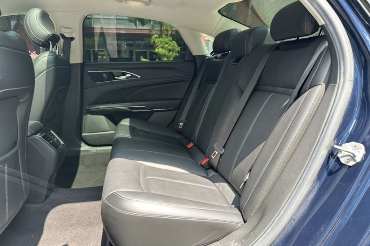 Used Ford Taurus 2017 Facelifted EcoBoost 245 Fashion Edition