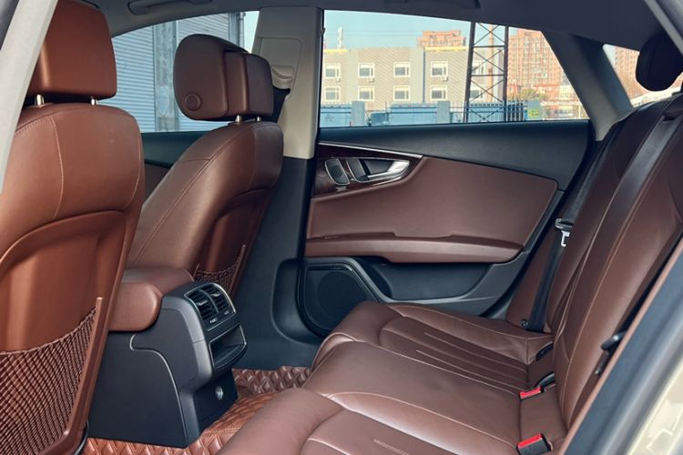 Used Audi A7 2013 50 TFSI quattro Comfort trim