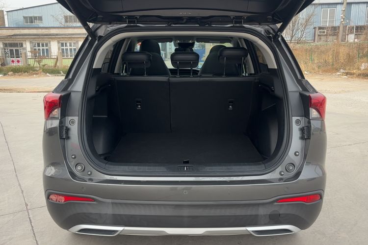 Used GAC Trumpchi GS4 2022 270T Automatic Smart Drive Flagship Edition Trunk