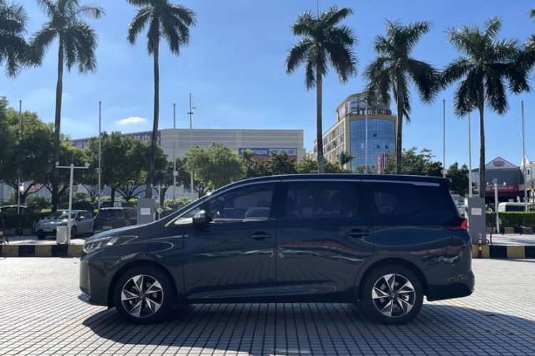 Used GAC Trumpchi M6 2023 PRO 270T DCT Luxury Edition