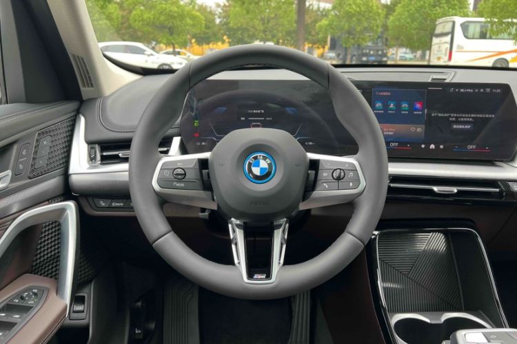 Used BMW iX1 2023 eDrive25L M Sport Package
