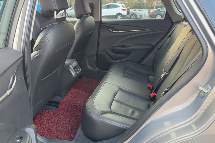 Used Buick Excelle GX 2018 18T Automatic Elite Model
