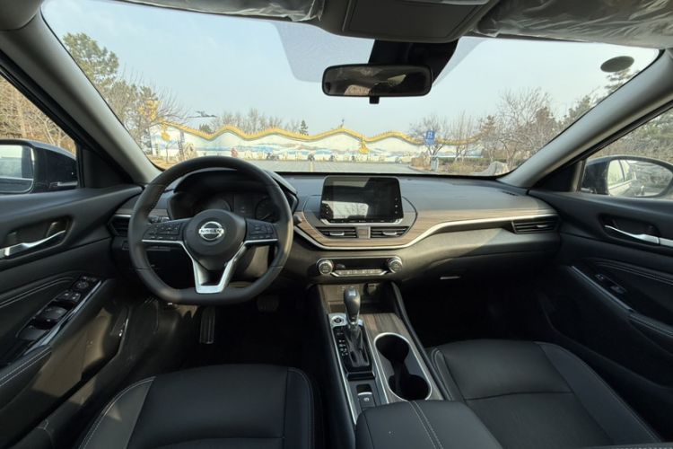 Used Nissan Teana 2021 2.0L XL Comfort Edition Interior 6