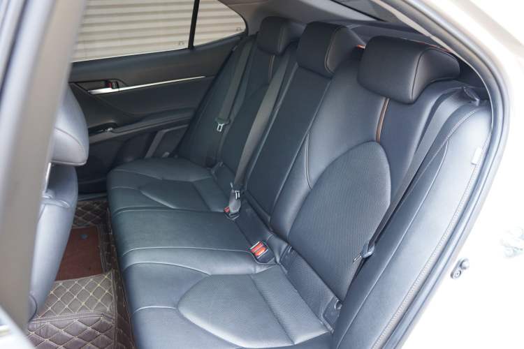 Used Toyota Camry 2021 2.5G Luxury Edition Interior 7