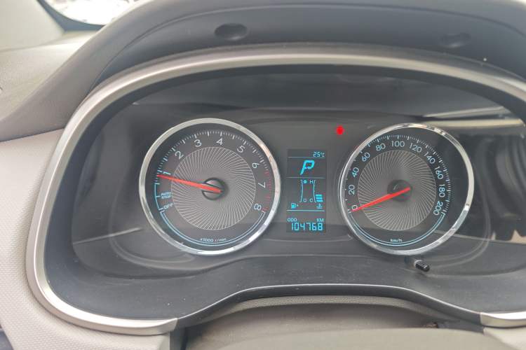 Used Chevrolet Lova RV 2016 1.5L Automatic Comfort Edition
