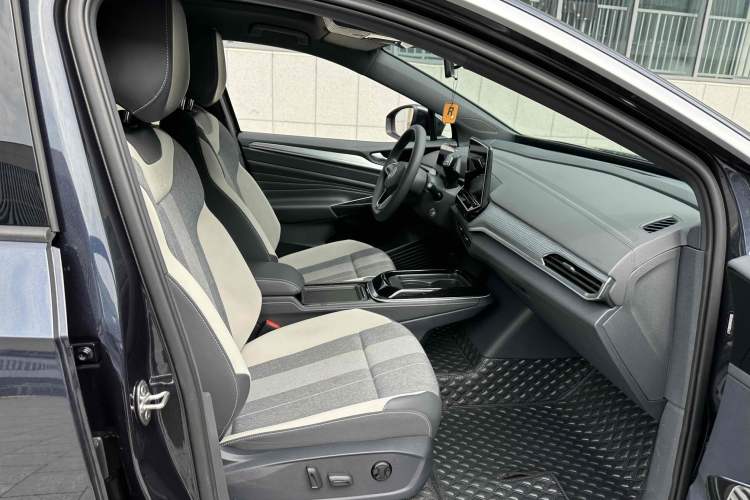 Used Volkswagen ID.4 CROZZ 2024 Pure Edition Limited Edition