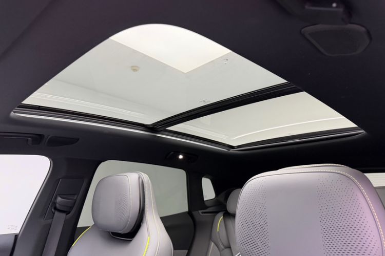 Used Lynk & Co 08 EM-P 2023 120km Long-Range Halo
